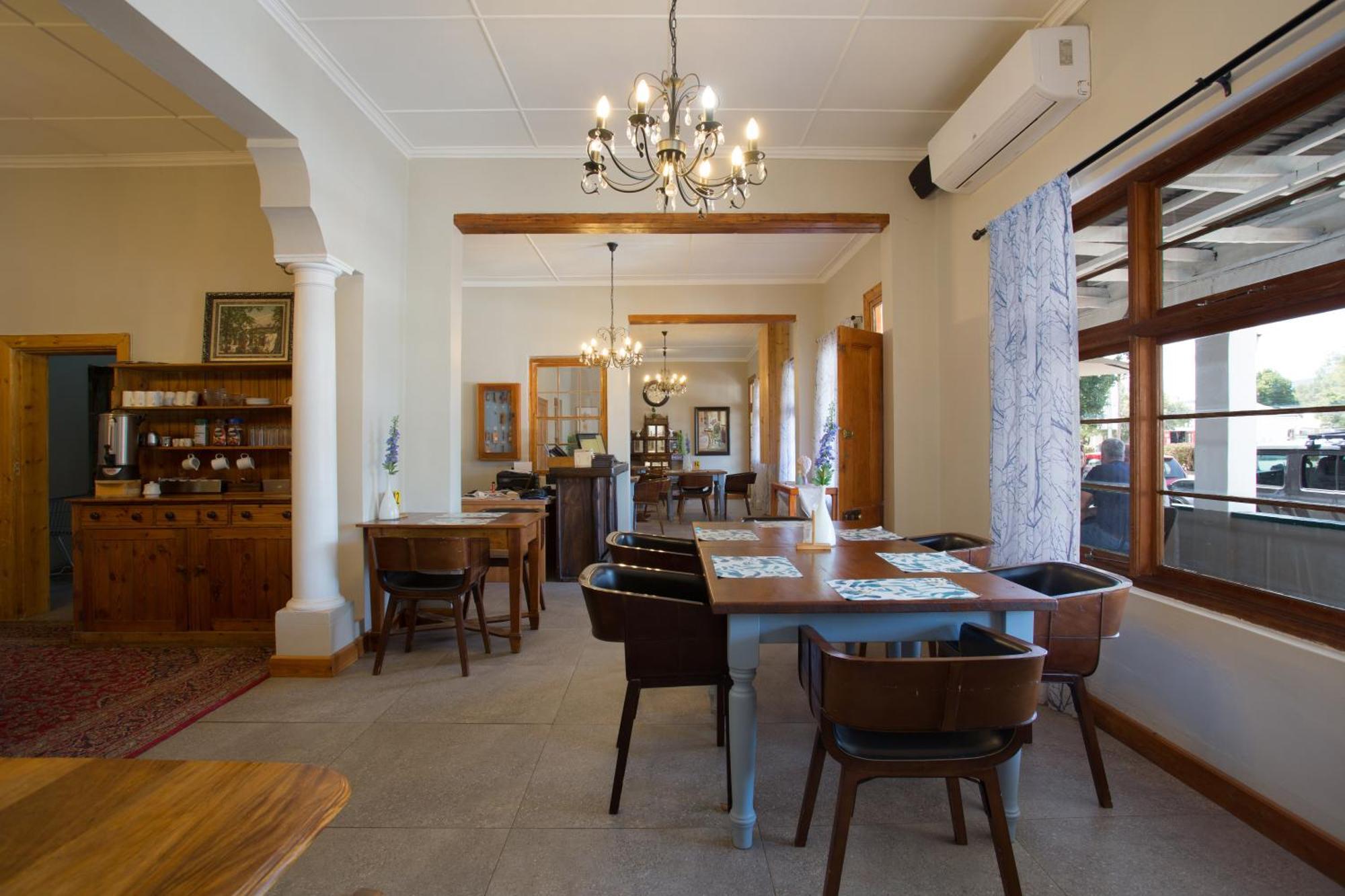 Steytlerville Royal Hotel Exterior photo